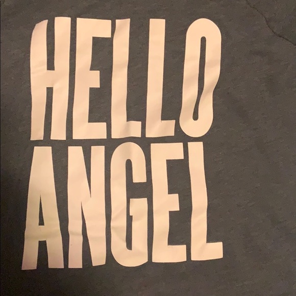 Small VS Sweatshirt - Picture 2 of 3